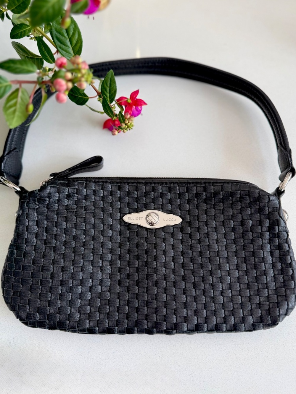 Woven Leather Hobo Bag Black Y2K Elliott Lucca Small